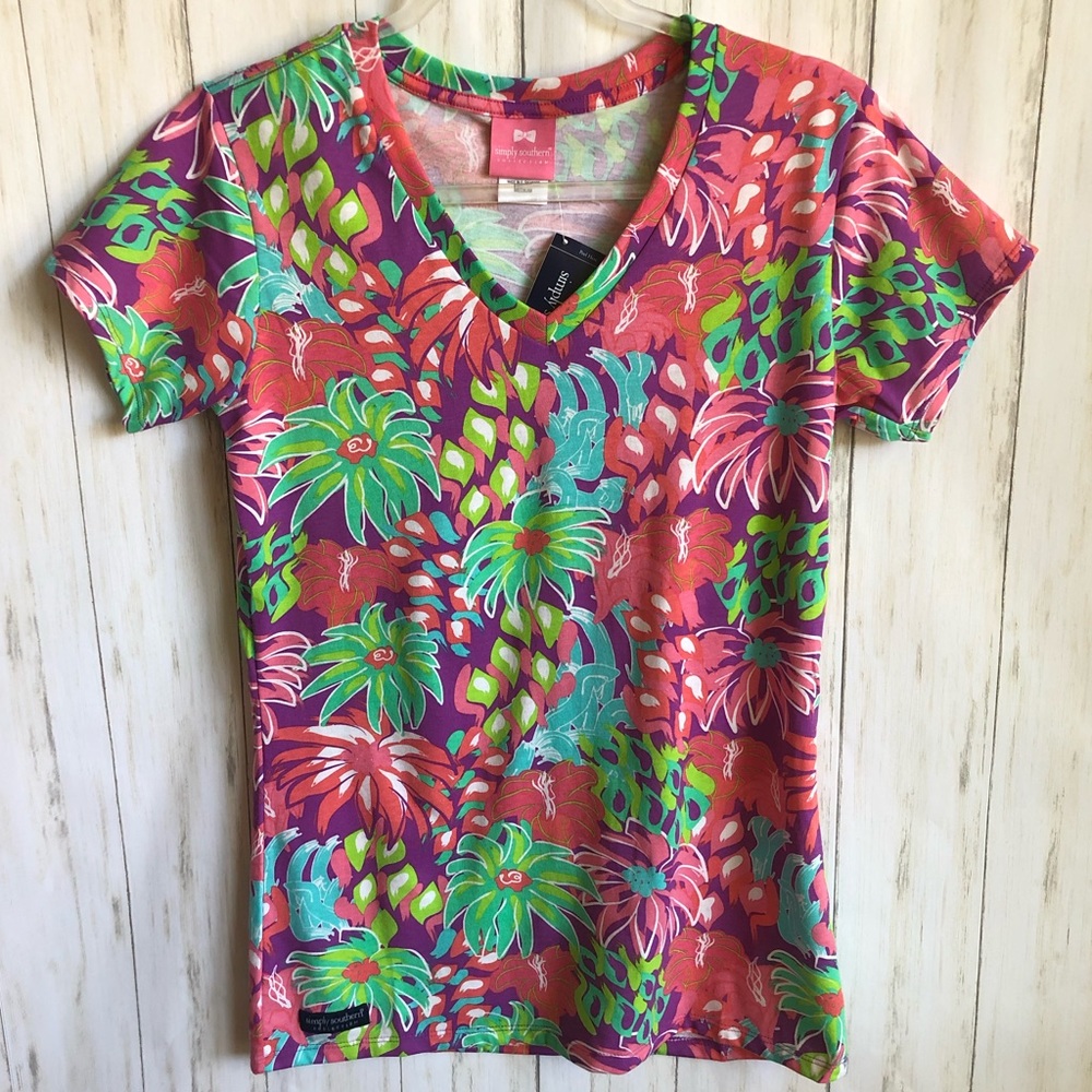 SIMPLY SOUTHERN V Neck Costa Rica Short Sleeve Tee